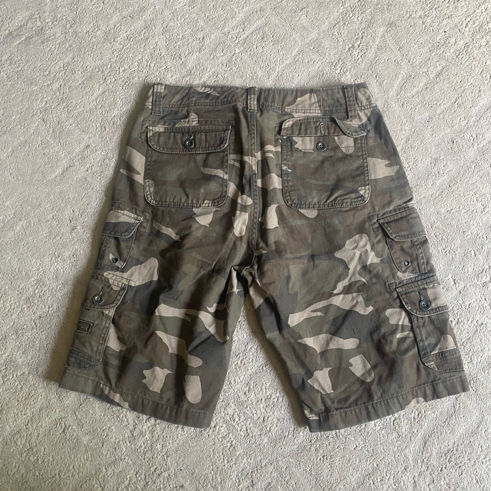 Men’s Iron Co. Camo Cargo Shorts size 32 - Picture 2 of 3